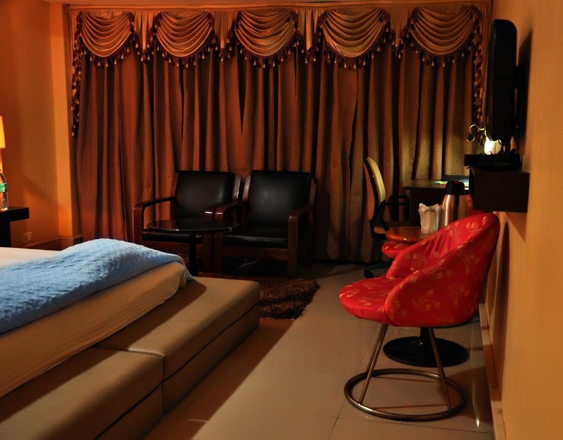 Pathānkot Hotel Unite מראה חיצוני תמונה