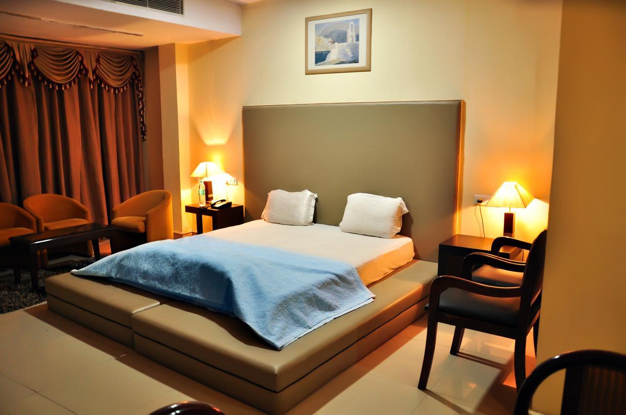 Pathānkot Hotel Unite מראה חיצוני תמונה